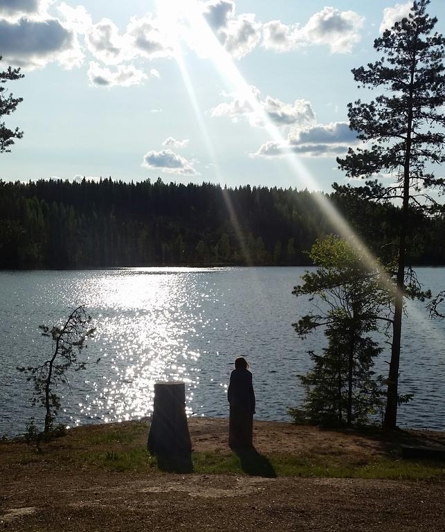 Tuhannen Tarinan Talo Kannuskoski Luaran gambar